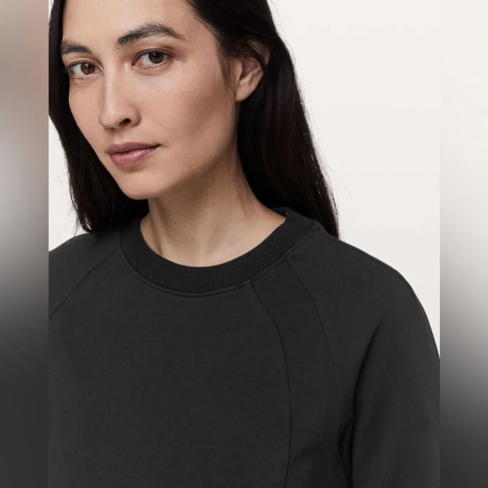 Lululemon Scuba Crew  Size 12   Black   EUC - Picture 4 of 11